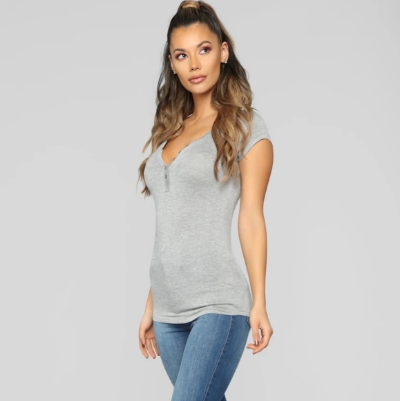 Fashion Nova Nelida Basic Tee - Picture 2 of 6